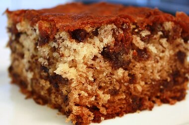 Banana Chocolate Chip Cake